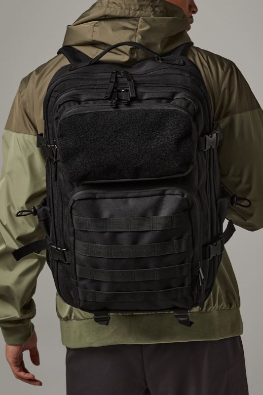 Batoh „MOLLE“ BagBase
