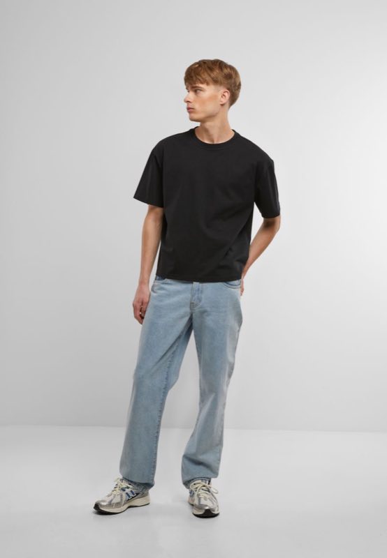 Pánské těžké tričko „Cropped Oversize“ Build your Brand